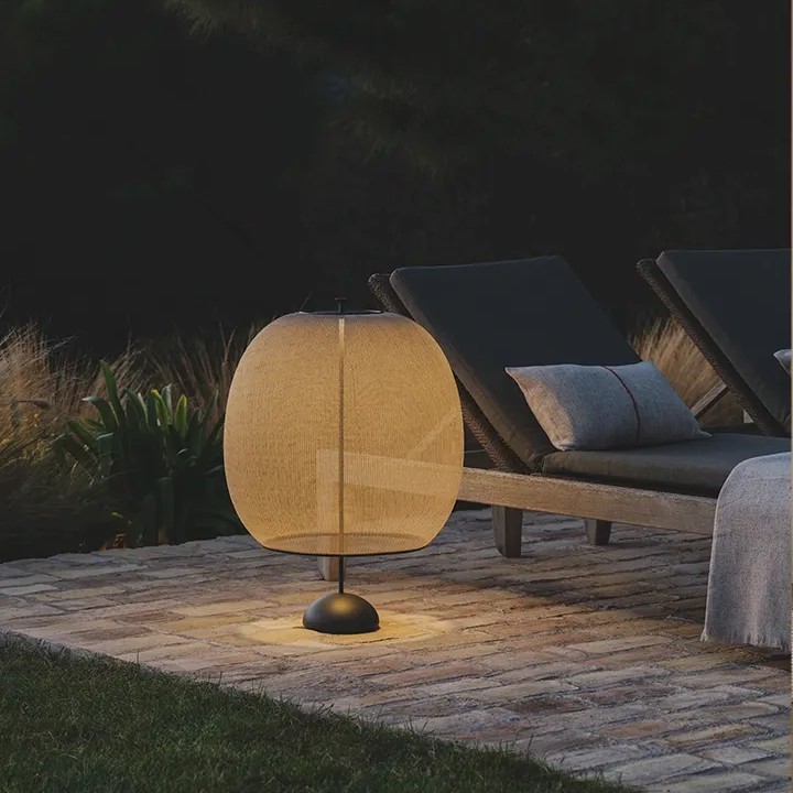 closer outdoor closer outdoor